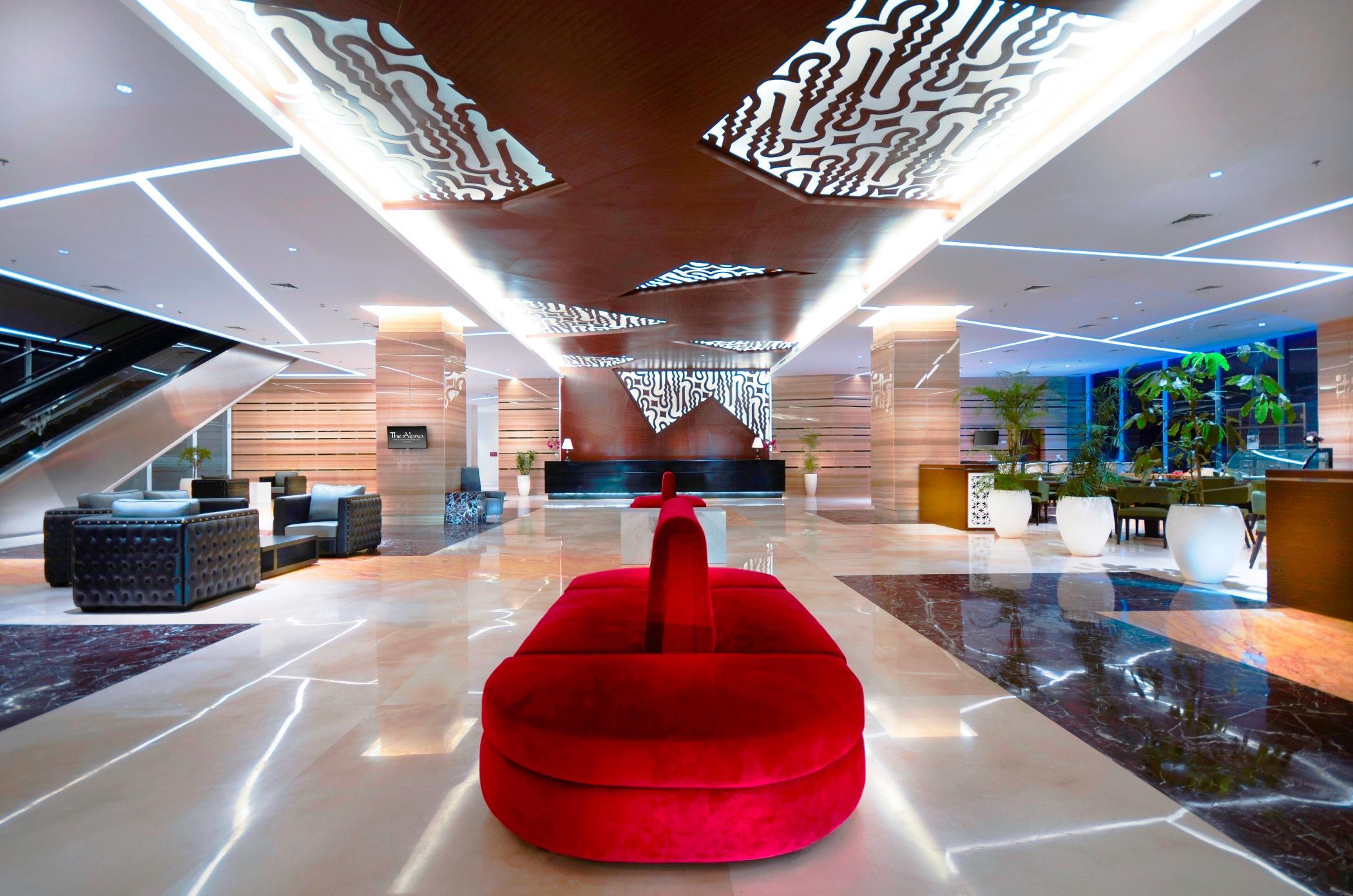 The Alana Hotel & Convention Center Solo By Aston Екстериор снимка
